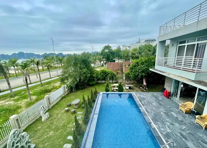 Chuoi Mat Bien Tuan Chau - 9 Ngu Sieu Rong - Sat Bien - Be Boi - Nuong Bbq Villa Hạ Long